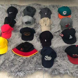 🇺🇸2 for $25 Men’s Hats / Caps.